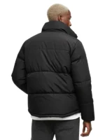 Puffer jacket for everyday wear