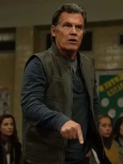 Josh Brolin Weapons 2025 Green Vest